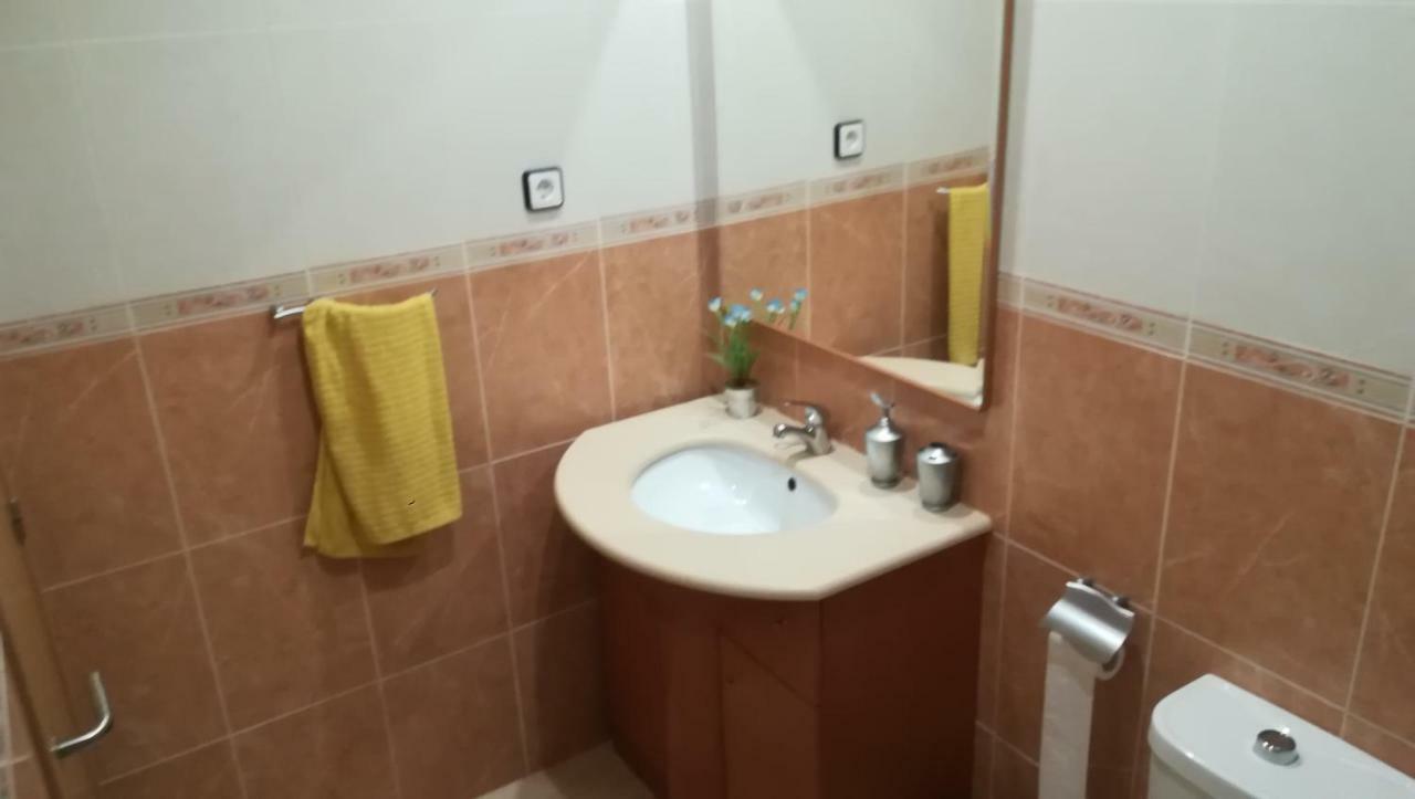L'Apartament De La Iaia Sant Jaume d'Enveja Buitenkant foto