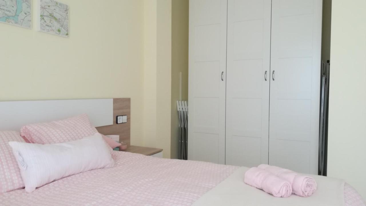 L'Apartament De La Iaia Sant Jaume d'Enveja Buitenkant foto